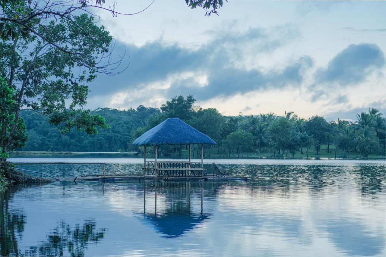 Almost Heaven Lake Resort By Cocotel Cavinti Zewnętrze zdjęcie